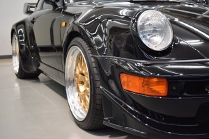 ポルシェ 930 turbo