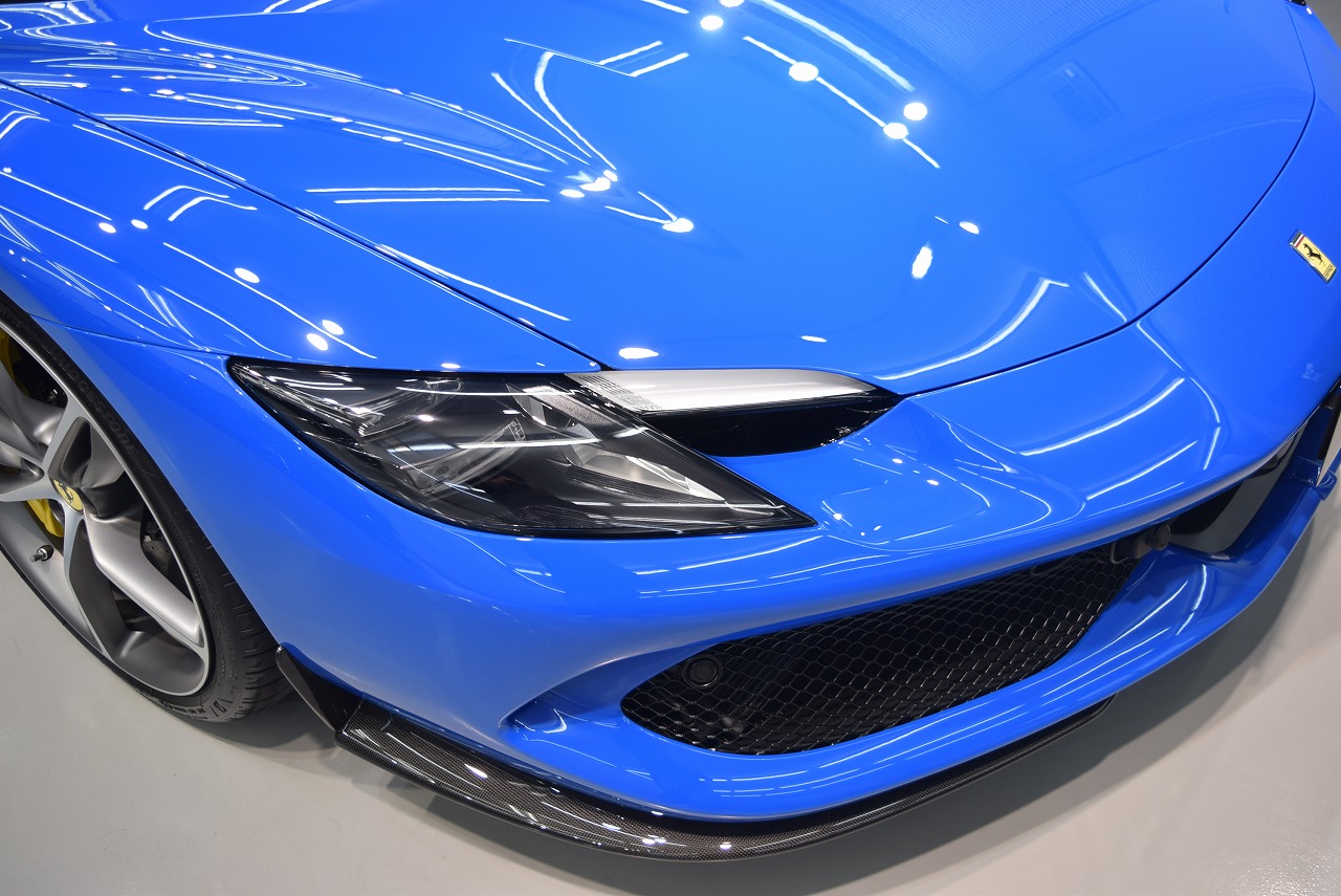 フェラーリ 296 GTS